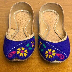 Traditional Purple Floral Embroidered Khussa Jutti Indian Leather Slip-On Size37